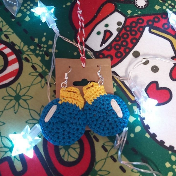 Holiday earrings (various)‼️ (3/$25) - Picture 3 of 6